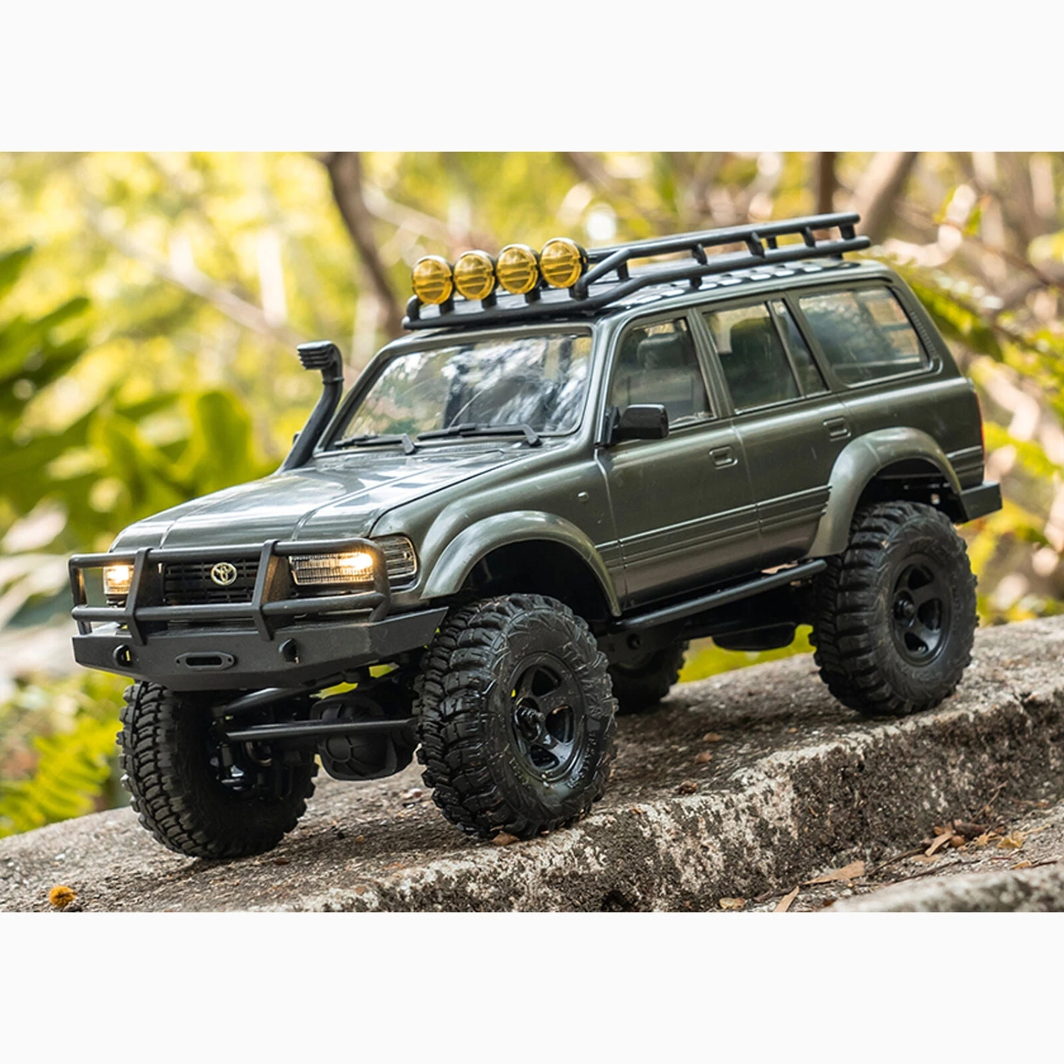 FMS FMMROC004RTR 1/18 RTR Toyota LC80 Land Cruiser - Image 6